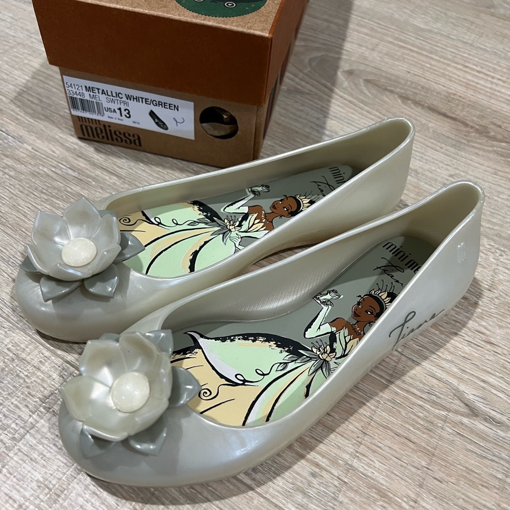 NIB Mini Melissa Girls Disney Metallic Tiana Dress Shoes Cream Green Size 13